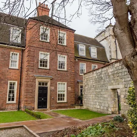 Сasa de vacaciones Minster Townhouse By Minster *